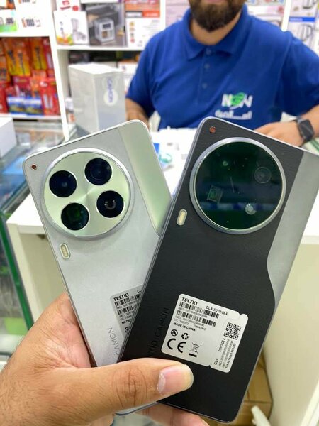 Tecno camon 30
