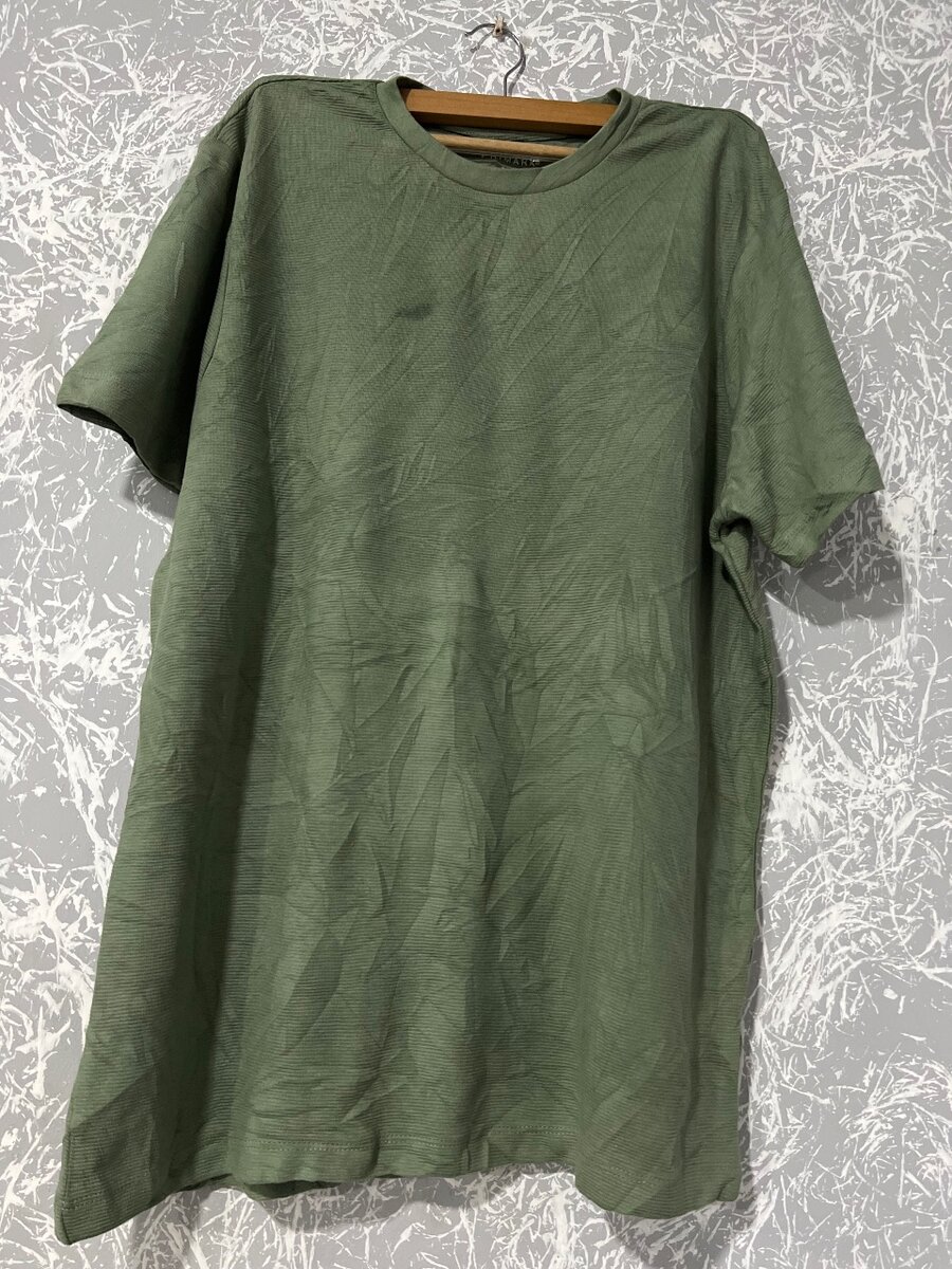 Round neck Tee