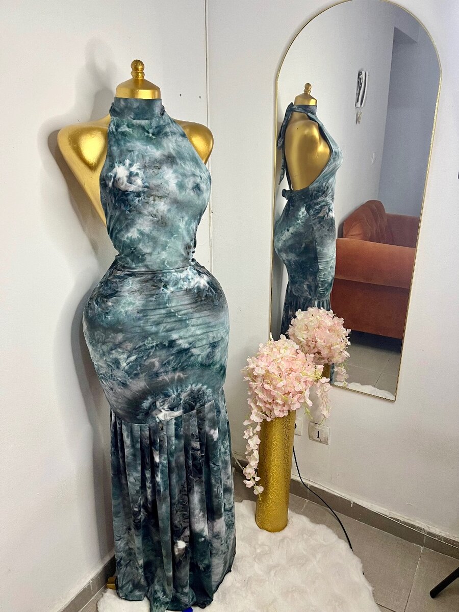 Long robe dos nu