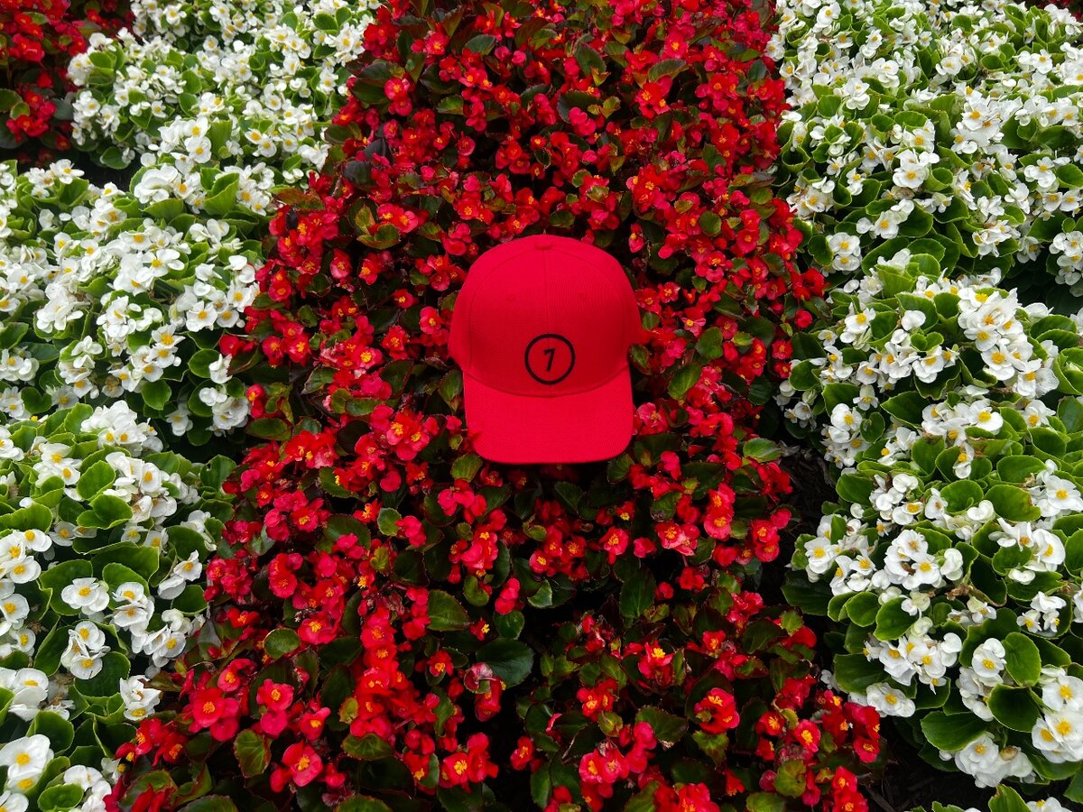 U7 Red hat