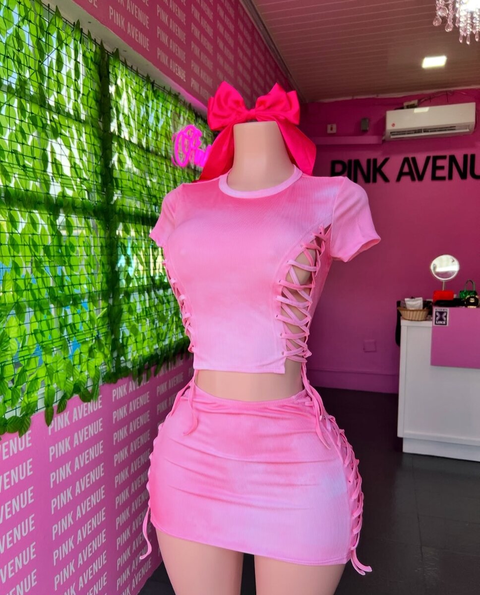 Pink dress