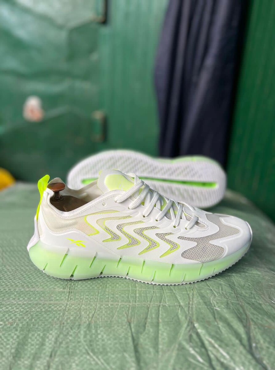 Baskets blanc vert