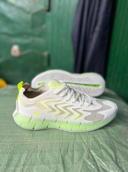 Baskets blanc vert