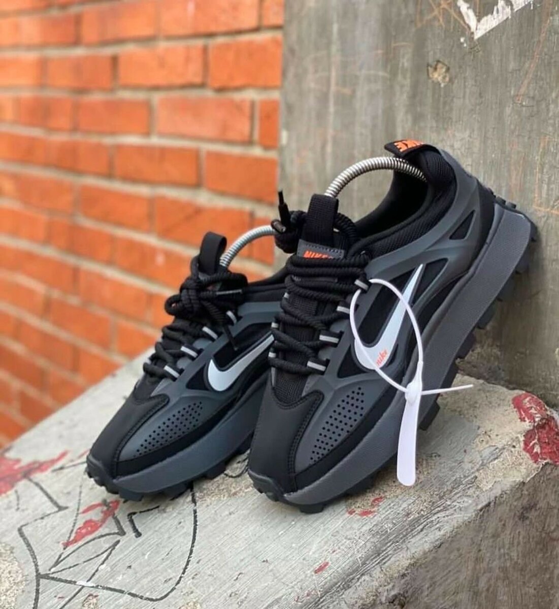 NIKE AIRMAX