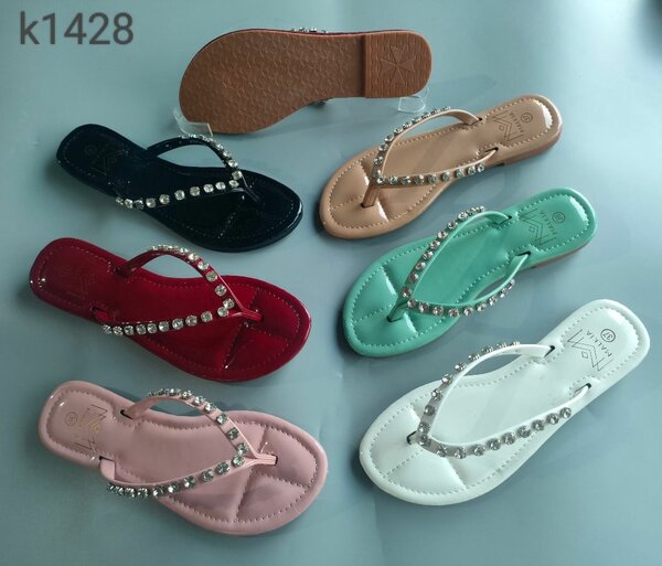 Ladies slippers