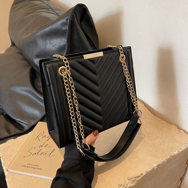 Handheld bag