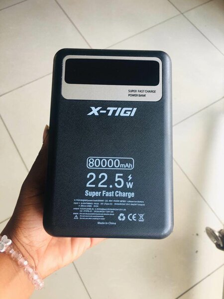 80000 power bank