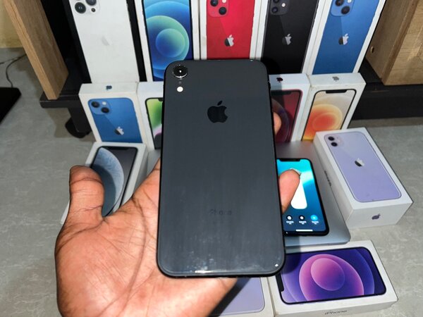 iPhone XR