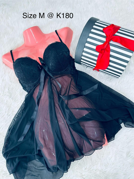 Lingerie noir