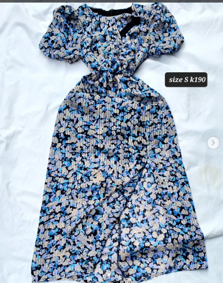 blue dress