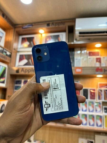 iPhone 12