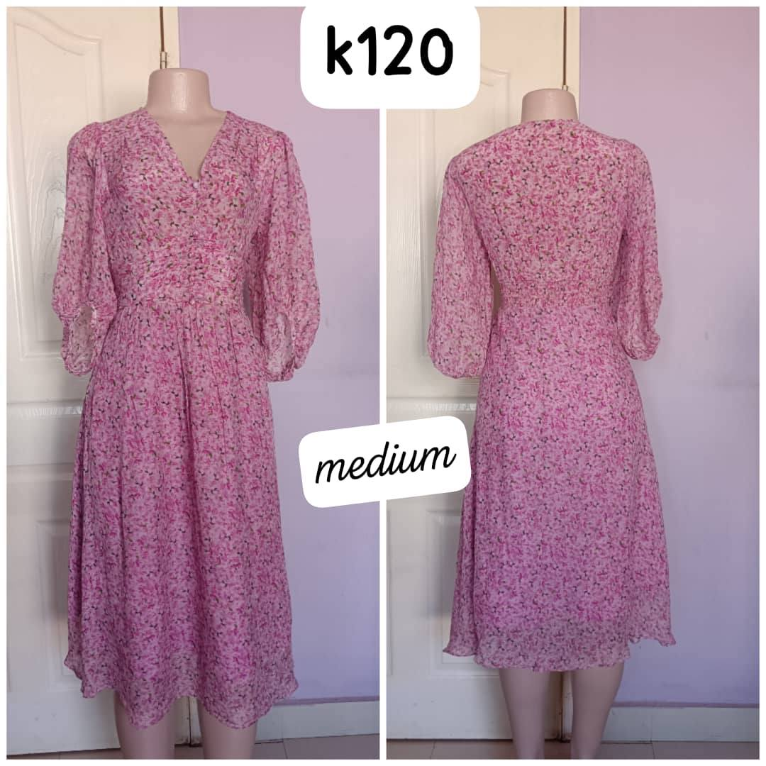 Robe rose