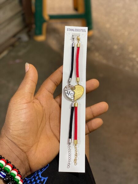 Bracelet