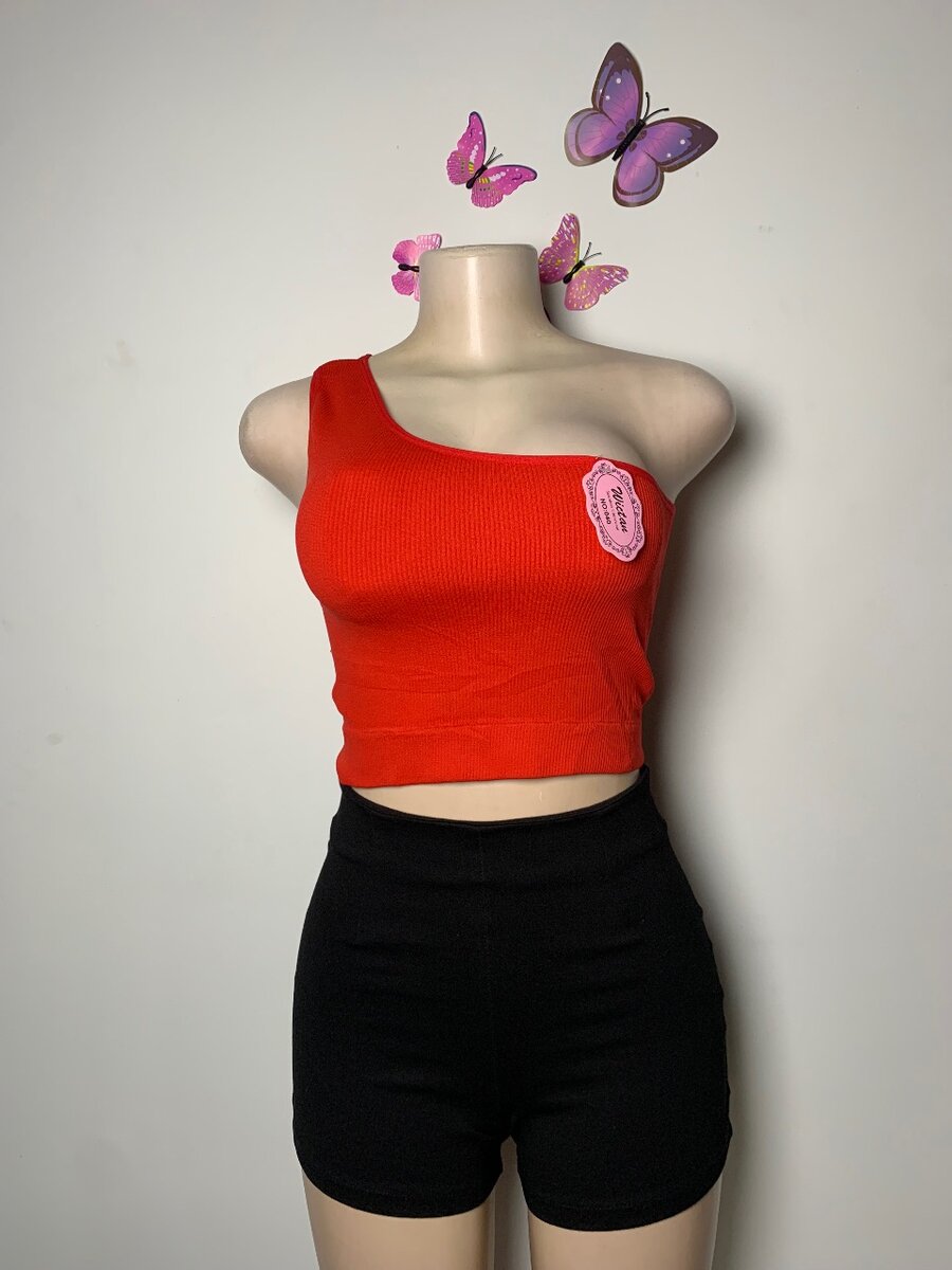 Seamless top