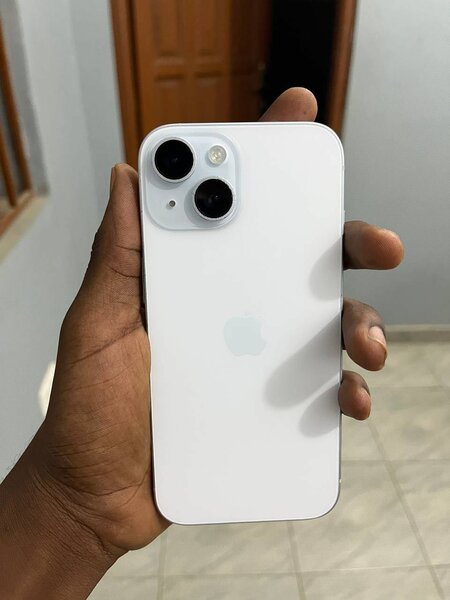 iPhone 15