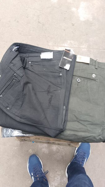 Men's jeans