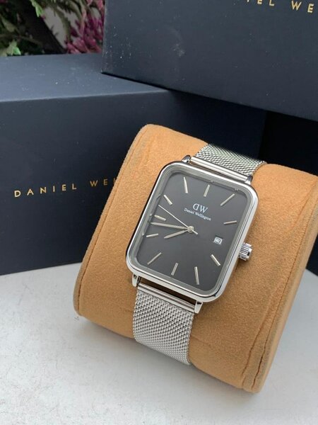 DW Unisex Watch