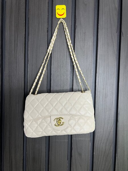 Channel bags