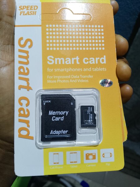 Carte mémoire 256GB avec adaptateur