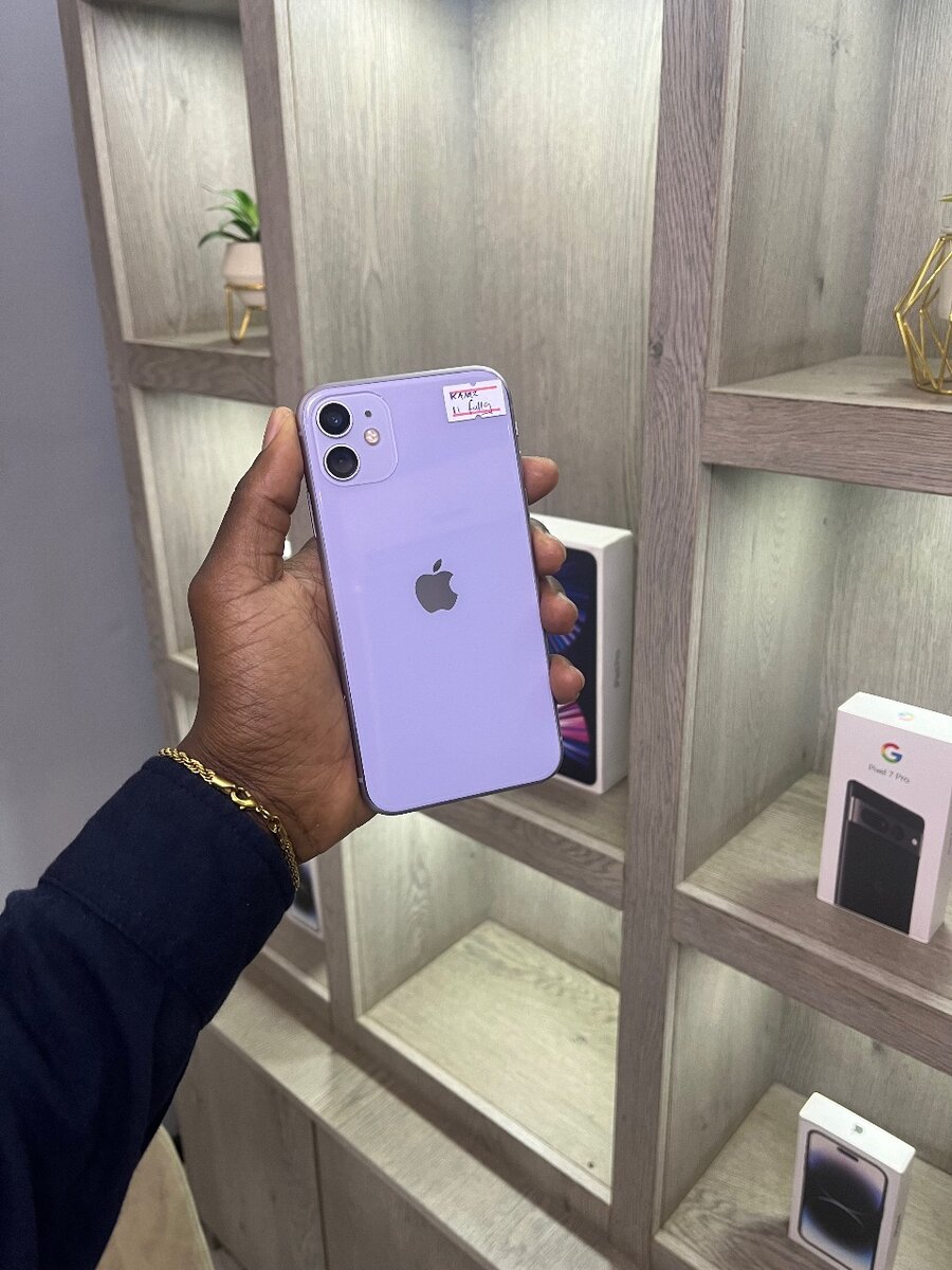 iPhone 11