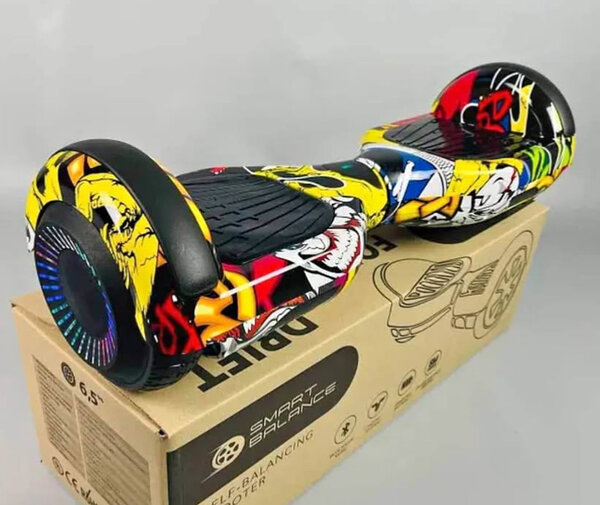 Hoverboard Graffiti 6.5"