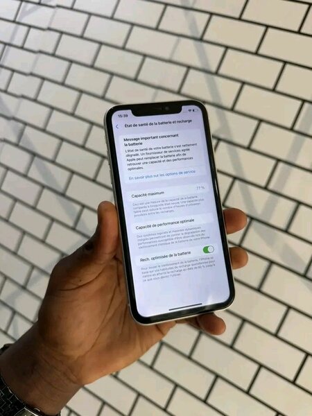 iPhone 11 simple