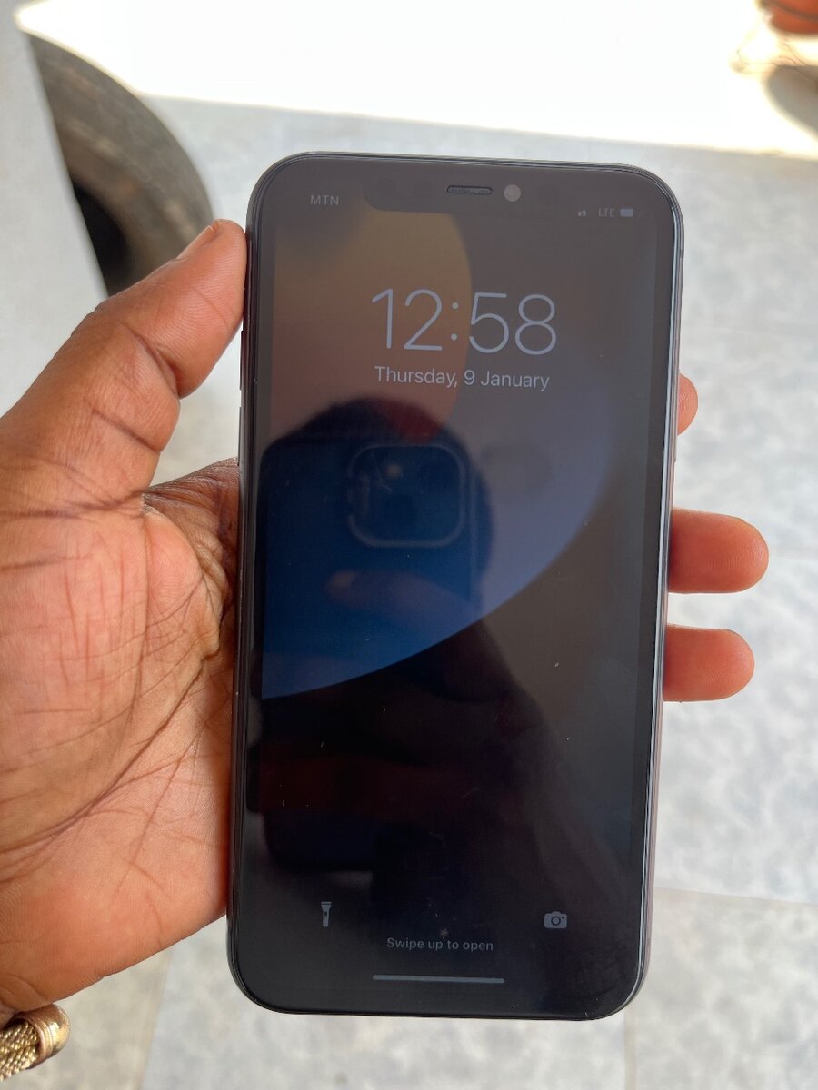 iPhone 11