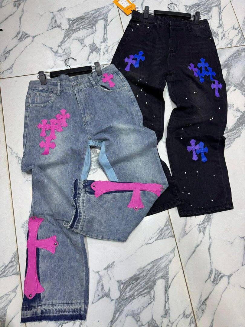 Trendy Cross Patch Jeans