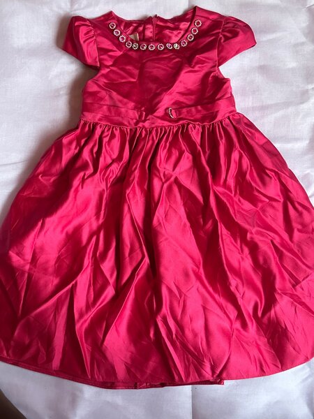 Girl dress (Thrift)