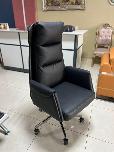 Executive Chair