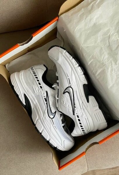NIKE INITIATOR 43