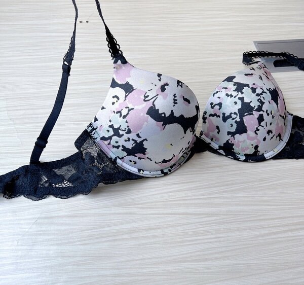 LASENZA bra