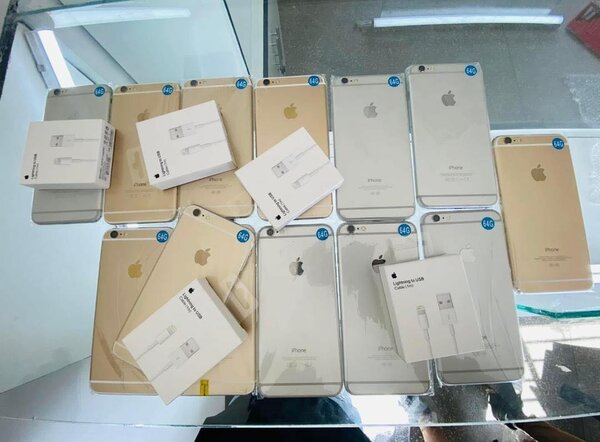 iPhone 6plus , 64gb
