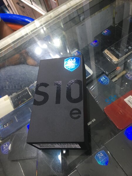 Samsung Galaxy s10e