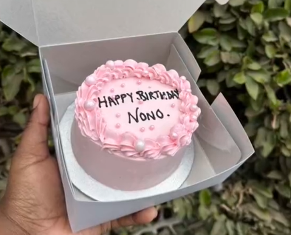 Bento cake
