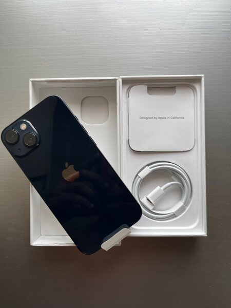 iPhone 13