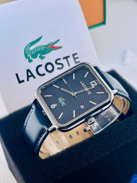 Montre Lacoste