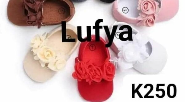 BABY GIRL PUMPS
