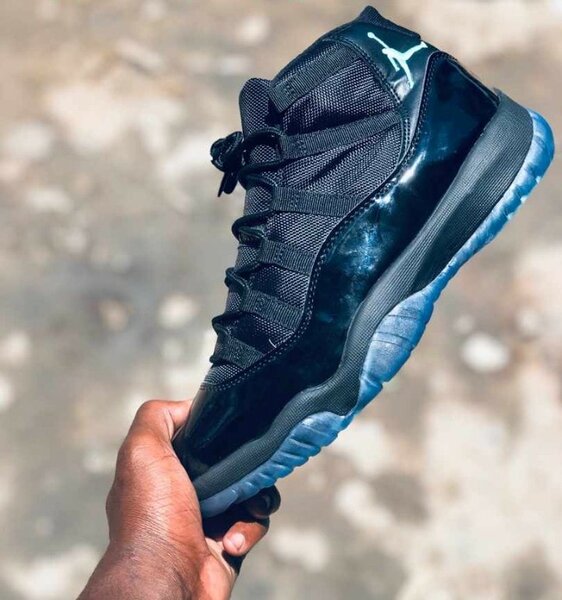 AIR JORDAN Sneakers
