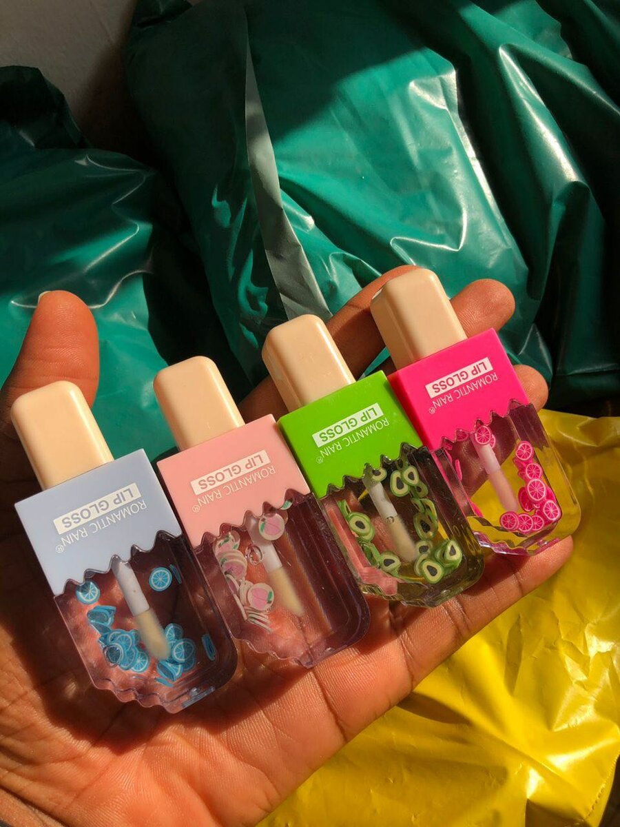 Lip gloss