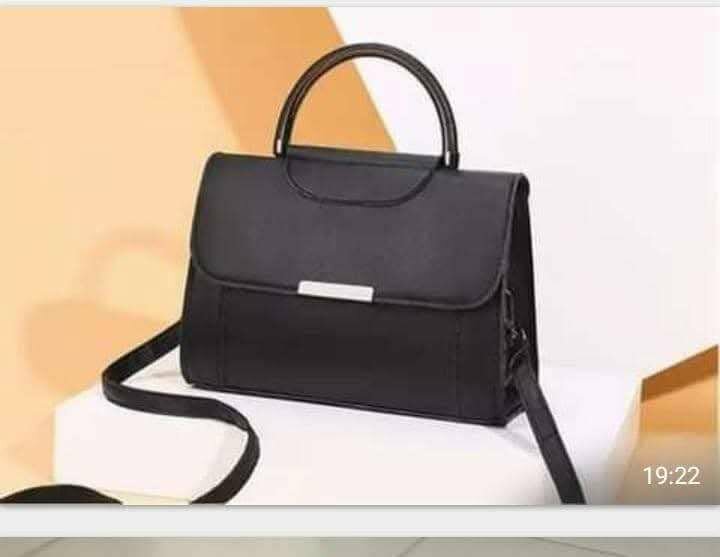 Sac à main élégant noir