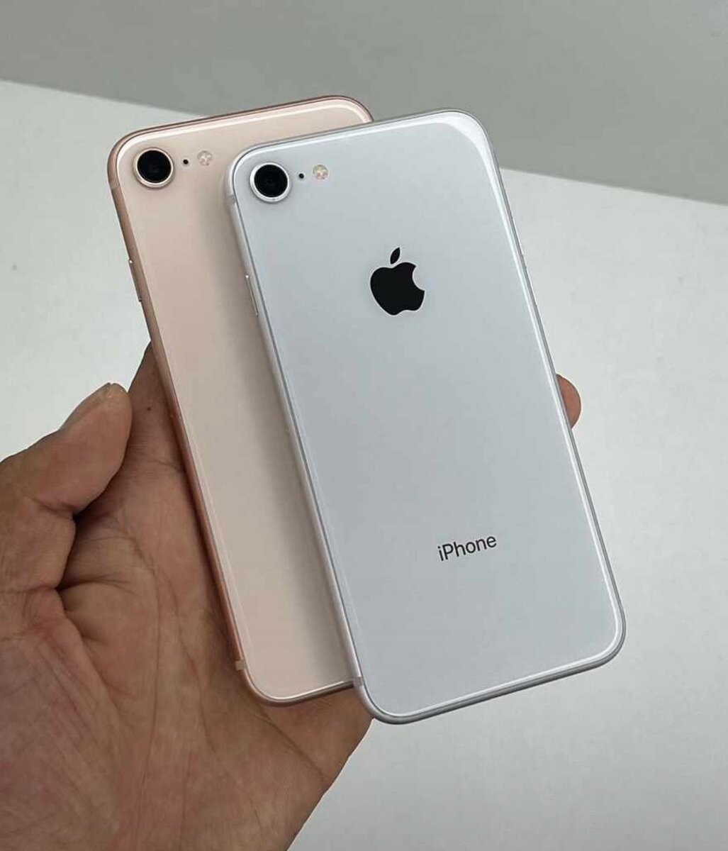 iPhone 8