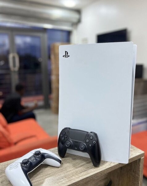 Original PS5 SLIM CONSOLE PLAY- STATION