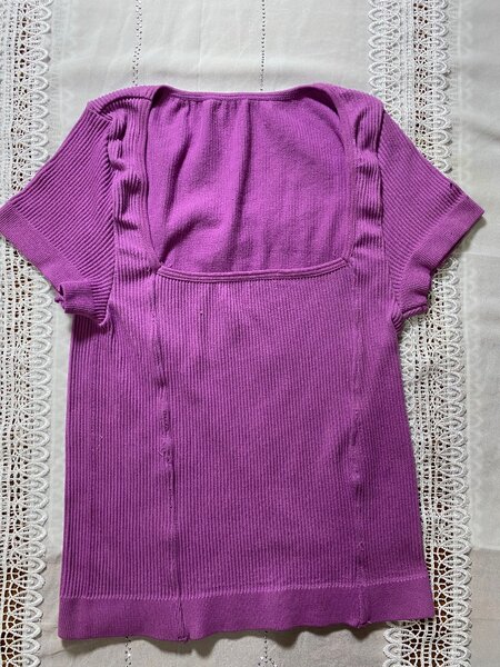 Tricot mauve confortable
