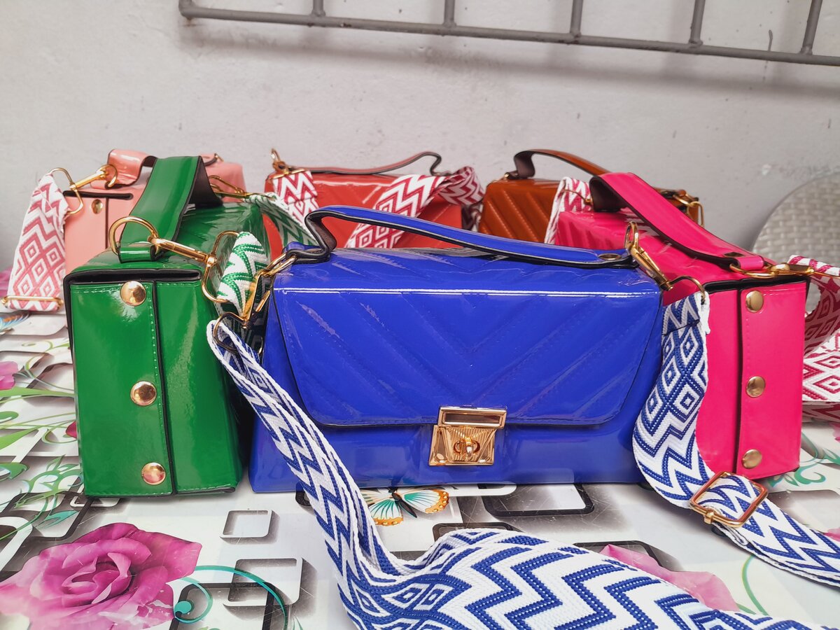Sacs à main colorés tendance