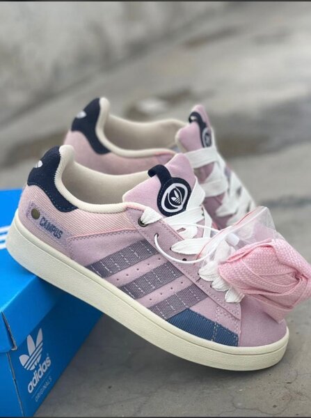 Adidas campus