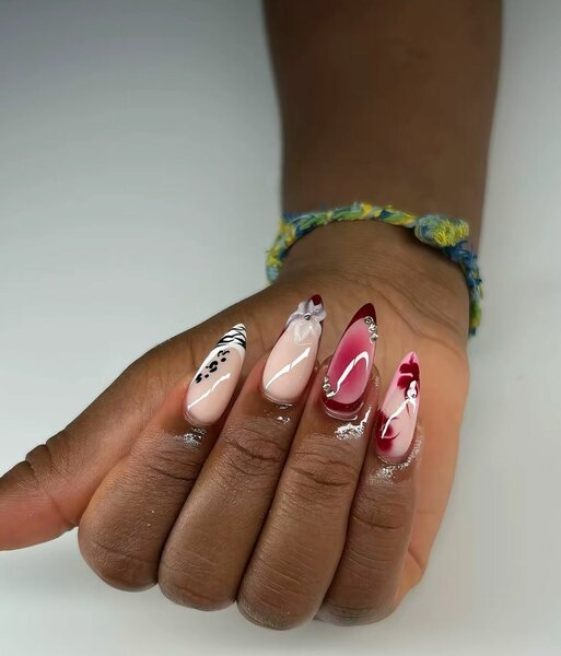 Press on nails