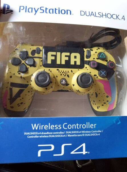PS4 Wireless controller