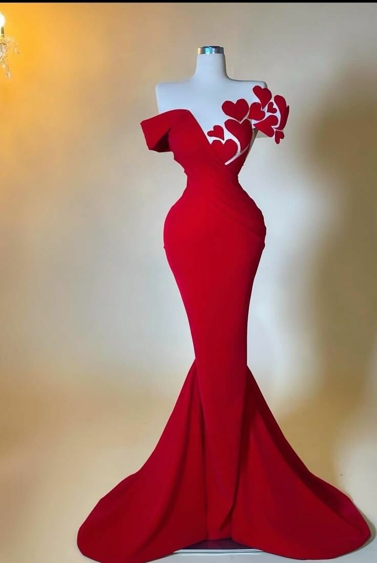 Ladies classic long dress