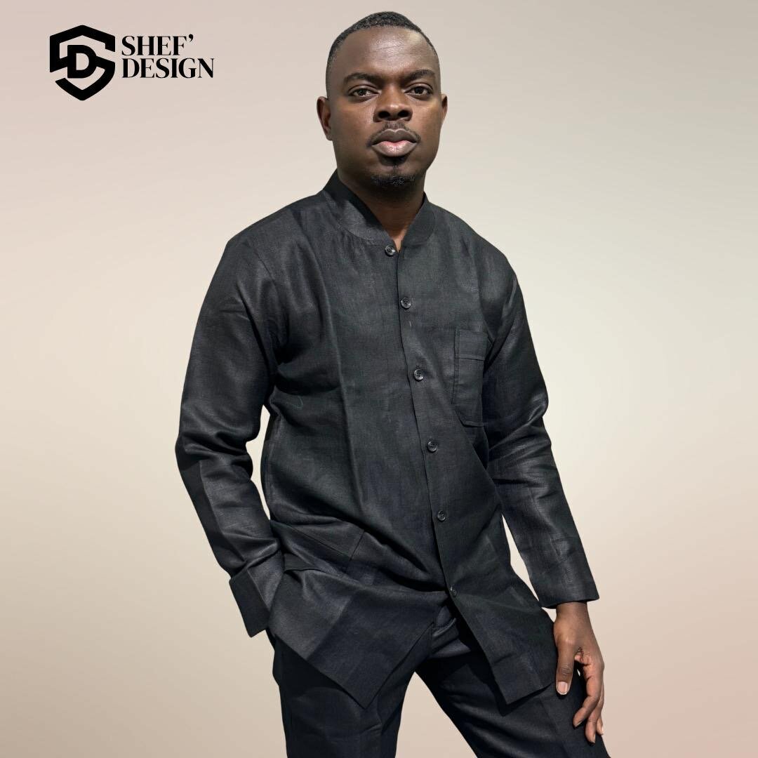 Tunique noire élégante homme